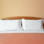 Hotel Little