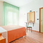 Little Hotel 3*