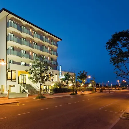 Hotel Little