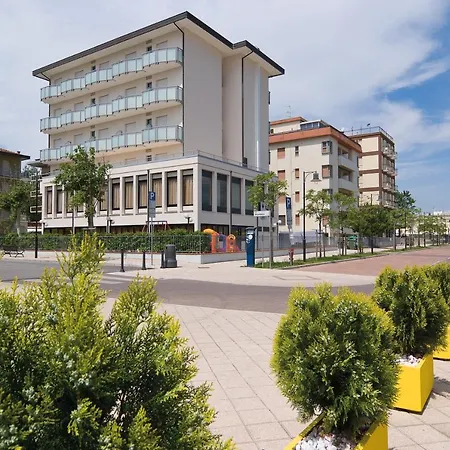 Hotel Little 3*
