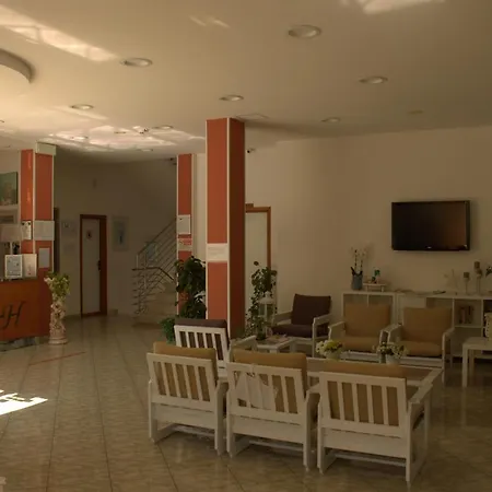 Little Hotel 3*